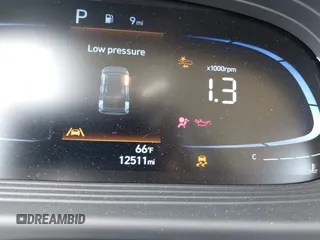 2024 Hyundai Venue SEL with VIN KMHRC8A3XRU294370, listed as a IAAI auction lot 41810440 with 12,511 mi miles and . Bid and sale history available at DreamBid. Image 16.