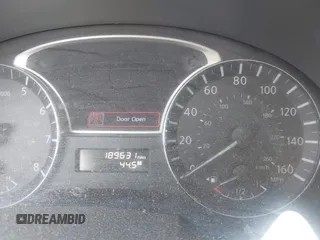2015 Nissan Altima SV z VIN 1N4AL3AP1FC594958, wystawiony jako IAAI lot #42478487 z przebiegiem 189 631 mil mil oraz . Historia ofert i sprzedaży dostępna na DreamBid. Obrazek 7.
