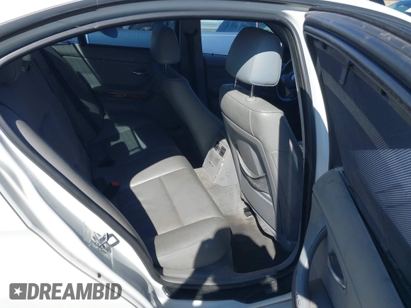 2006 BMW 3 Series 325i with VIN WBAVB13546KX50170, listed as a IAAI auction lot 41960414 with 118,453 mi miles and . Bid and sale history available at carsss.com. Image 8.