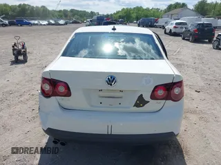 2008 Volkswagen Jetta SE with VIN 3VWRZ71KX8M192099, listed as a IAAI auction lot 42198564 with 125,699 mi miles and . Bid and sale history available at DreamBid. Image 16.