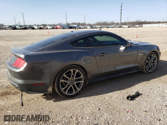 2018 Ford Mustang GT with VIN 1FA6P8CF4J5117059, listed as a Copart auction lot 47885615 with 57,590 mi miles and Clean Title. Bid and sale history available at DreamBid. Image 3.