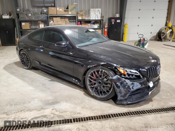 2019 Mercedes-Benz C 63 S AMG z VIN WDDWJ8HB7KF868420, wystawiony jako Copart lot #68820483 z przebiegiem 29 520 mil mil oraz . Historia ofert i sprzedaży dostępna na DreamBid. Obrazek 4.