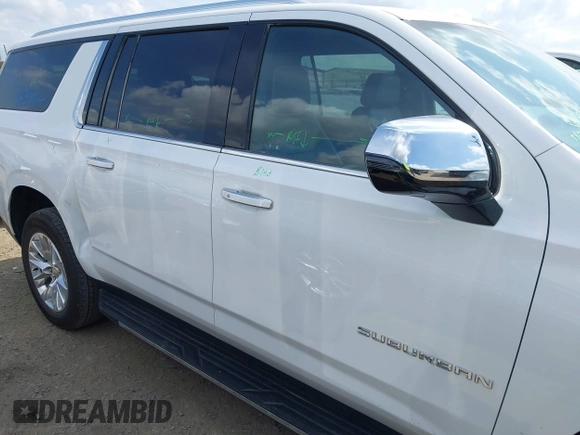2024 Chevrolet Suburban Premier with VIN 1GNSCFKD6RR304985, listed as a IAAI auction lot 42147814 with 34,650 mi miles. Bid and sale history available at carsss.com. Image 13.