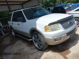2005 Ford Expedition Eddie Bauer z VIN 1FMFU17585LA69297, wystawiony jako IAAI lot #42465153 z przebiegiem 271 526 mil mil oraz . Historia ofert i sprzedaży dostępna na DreamBid. Obrazek 1.