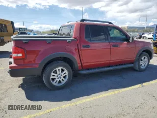 2010 Ford Explorer Sport Trac XLT z VIN 1FMEU3BE8AUA29286, wystawiony jako Copart lot #51973415 z przebiegiem 151 691 mil mil oraz Szkody całkowita. Historia ofert i sprzedaży dostępna na DreamBid. Obrazek 3.