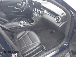 2015 Mercedes-Benz C 300 Luxury z VIN 55SWF4KB0FU003066, wystawiony jako IAAI lot #42477050 z przebiegiem 93 119 mil mil oraz . Historia ofert i sprzedaży dostępna na DreamBid. Obrazek 5.