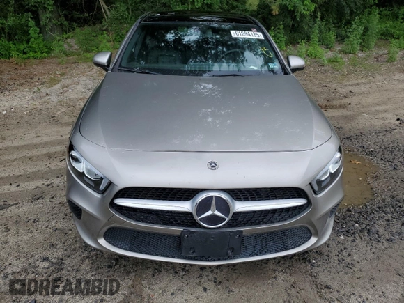 2019 Mercedes-Benz A 220 with VIN WDD3G4FB1KW035631, listed as a Copart auction lot 61694185 with 99,701 mi miles and Clean title. Bid and sale history available at DreamBid. Image 5.