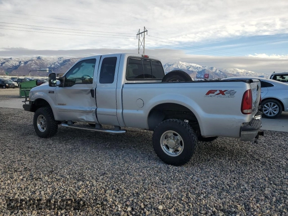 2003 Ford F-350 XL with VIN 1FTSX31P83ED38187, listed as a Copart auction lot 44034145 with 363,297 mi miles and Salvage Title. Bid and sale history available at DreamBid. Image 2.