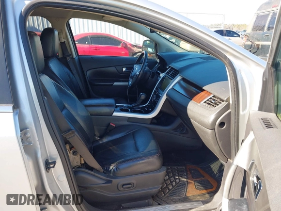 2011 Ford Edge Limited with VIN 2FMDK3KC2BBA02771, listed as a IAAI auction lot 41444370 with 211,725 mi miles. Bid and sale history available at carsss.com. Image 5.