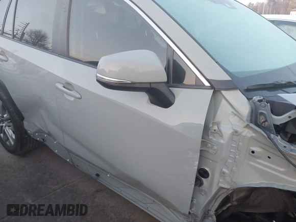 2023 Toyota RAV4 XLE Premium с VIN 2T3C1RFVXPW297723, выставлен на аукционе IAAI как лот 41795087 с пробегом 15 828 миль миль и . История ставок и продаж доступна на DreamBid. Изображение 17.