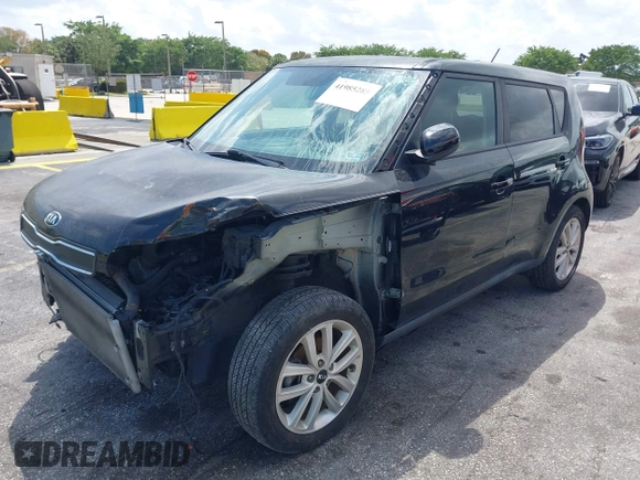 2018 Kia Soul + with VIN KNDJP3A56J7904245, listed as a IAAI auction lot 41985285 with 103,824 mi miles. Bid and sale history available at carsss.com. Image 2.