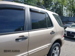 2004 Mercedes-Benz M 350 with VIN 4JGAB57E24A499022, listed as a IAAI auction lot 42223708 with 187,997 mi miles and . Bid and sale history available at DreamBid. Image 14.