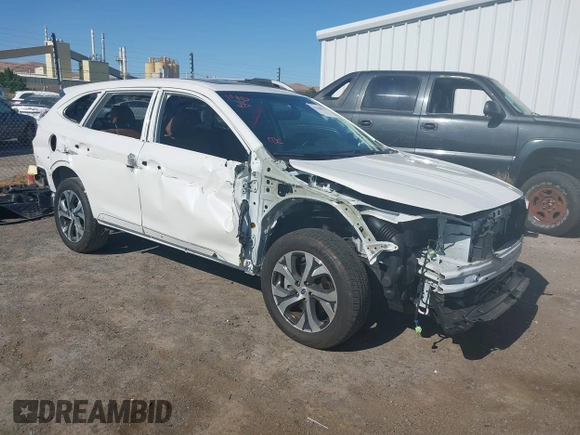 2022 Subaru Outback Touring XT with VIN 4S4BTGPD9N3276423, listed as a IAAI auction lot 42310970 with 8,266 mi miles and . Bid and sale history available at DreamBid. Image 1.