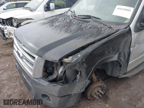 2011 Ford Expedition Max XLT with VIN 1FMJK1H53BEF44658, listed as a IAAI auction lot 41652085 with 174,548 mi miles and . Bid and sale history available at DreamBid. Image 6.