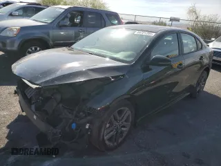 2021 Kia Forte GT-Line with VIN 3KPF34AD2ME333601, listed as a Copart auction lot 54721705 with 86,520 mi miles and Salvage title. Bid and sale history available at DreamBid. Image 1.