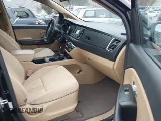 2015 Kia Sedona LX with VIN KNDMB5C14F6051455, listed as a IAAI auction lot 41991513 with 154,967 mi miles and . Bid and sale history available at DreamBid. Image 5.