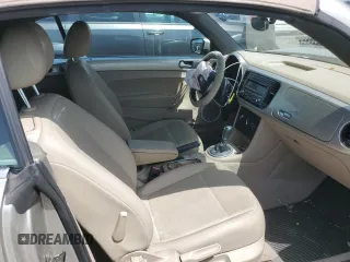 2015 Volkswagen Beetle 1.8T с VIN 3VW517AT5FM804169, выставлен на аукционе Copart как лот 65981544 с пробегом 104 754 миль миль и Списание • Salvage title. История ставок и продаж доступна на DreamBid. Изображение 10.