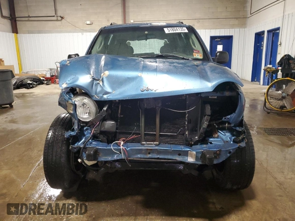 2004 Jeep Liberty Sport with VIN 1J4GK48K04W127981, listed as a Copart auction lot 51804135 with 166,710 mi miles and Salvage Title. Bid and sale history available at DreamBid. Image 5.