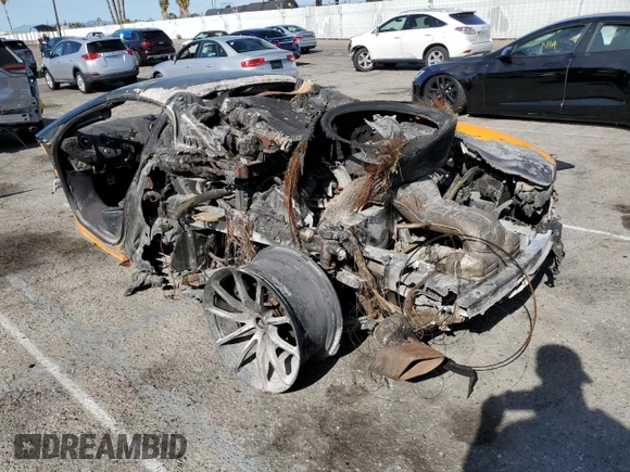 2019 McLaren 570S z VIN SBM13FAA4KW007983, wystawiony jako Copart lot #64694102 z przebiegiem Nie podano mil oraz . Historia ofert i sprzedaży dostępna na DreamBid. Obrazek 3.