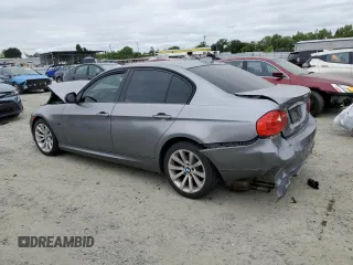 2011 BMW 3 Series 328i с VIN WBAPH5G58BNM76618, выставлен на аукционе Copart как лот 53556465 с пробегом 137 118 миль миль и Списание • Salvage title. История ставок и продаж доступна на DreamBid. Изображение 2.