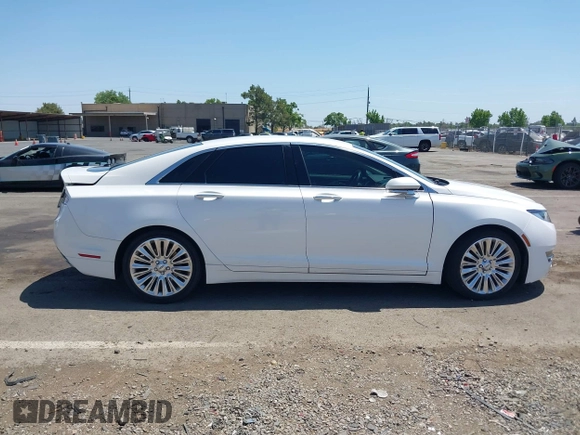2013 Lincoln MKZ with VIN 3LN6L2JK2DR800880, listed as a IAAI auction lot 42407838 with 126,484 mi miles and . Bid and sale history available at DreamBid. Image 13.