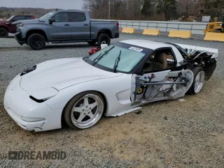 1998 Chevrolet Corvette with VIN 1G1YY22G9W5122927, listed as a Copart auction lot 44225405 with 151,319 mi miles and Salvage Title. Bid and sale history available at carsss.com. Image 1.