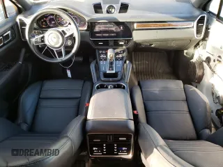 2022 Porsche Cayenne E-Hybrid Hybrid with VIN WP1BE2AY4NDA51204, listed as a Copart auction lot 43802764 with 22,538 mi miles and . Bid and sale history available at DreamBid. Image 8.