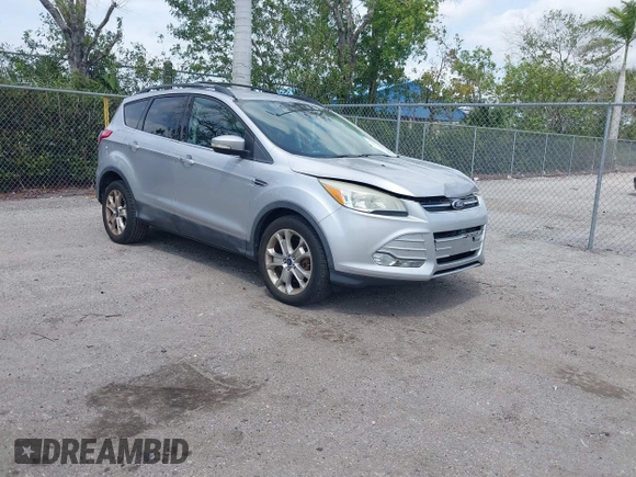 2013 Ford Escape SEL with VIN 1FMCU0H97DUD95194, listed as a IAAI auction lot 42052786 with 145,616 mi miles. Bid and sale history available at carsss.com. Image 1.