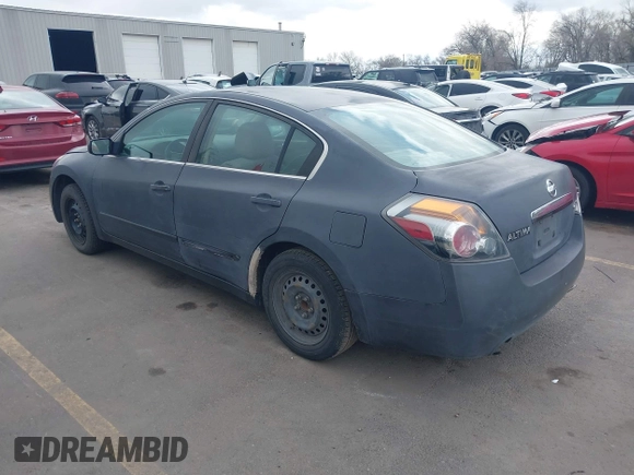 2007 Nissan Altima 2.5 with VIN 1N4AL21E17N458215, listed as a IAAI auction lot 41943990 with 190,234 mi miles. Bid and sale history available at carsss.com. Image 3.