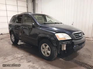 2008 Kia Sorento LX with VIN KNDJC735985791185, listed as a IAAI auction lot 41275825 with 168,067 mi miles. Bid and sale history available at carsss.com. Image 1.