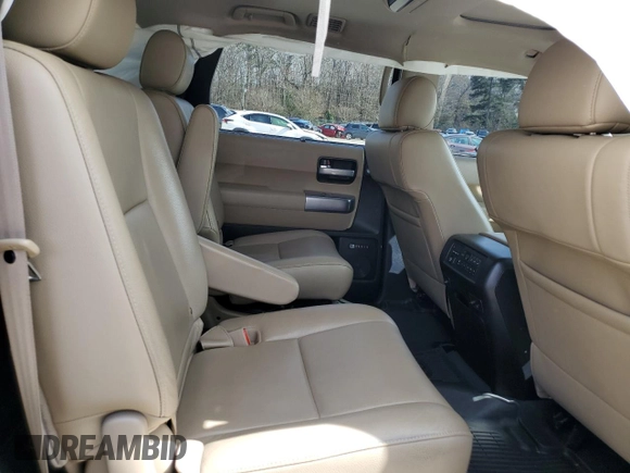 2019 Toyota Sequoia Limited with VIN 5TDJY5G15KS170346, listed as a Copart auction lot 45149904 with 109,842 mi miles. Bid and sale history available at carsss.com. Image 10.