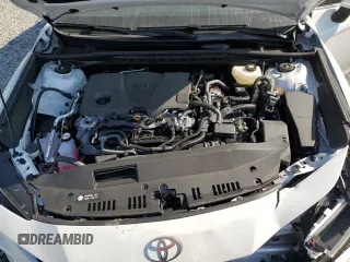 2025 Toyota Camry LE z VIN 4T1DAACK9SU054048, wystawiony jako Copart lot #53659075 z przebiegiem 3 568 mil mil oraz Szkoda całkowita • Salvage title. Historia ofert i sprzedaży dostępna na DreamBid. Obrazek 11.