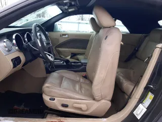 2009 Ford Mustang with VIN 1ZVHT84N395121827, listed as a Copart auction lot 41651645 with 117,203 mi miles and Clean title. Bid and sale history available at DreamBid. Image 7.