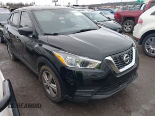 2020 Nissan Kicks S with VIN 3N1CP5BV9LL551763, listed as a IAAI auction lot 41548757 with 112,999 mi miles. Bid and sale history available at carsss.com. Image 1.