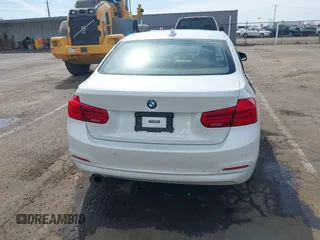 2016 BMW 3 Series 320i with VIN WBA8A9C52GK617133, listed as a IAAI auction lot 42029140 with 59,113 mi miles. Bid and sale history available at carsss.com. Image 16.