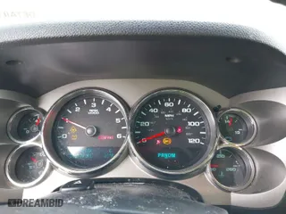 2010 Chevrolet Silverado 1500 LT with VIN 3GCRKSE38AG195486, listed as a IAAI auction lot 41589217 with 188,736 mi miles. Bid and sale history available at carsss.com. Image 7.