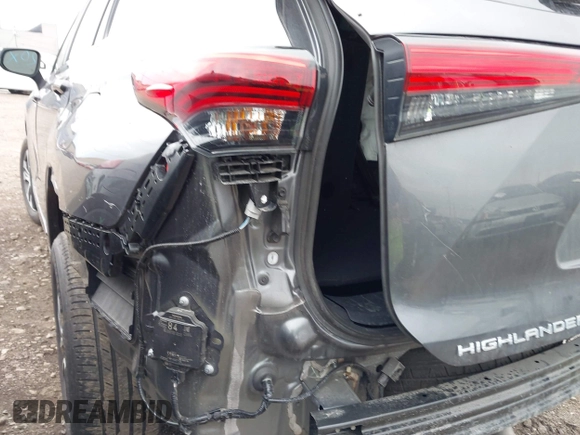 2023 Toyota Highlander L with VIN 5TDKDRBH7PS044010, listed as a IAAI auction lot 42072483 with 21,655 mi miles and . Bid and sale history available at DreamBid. Image 18.