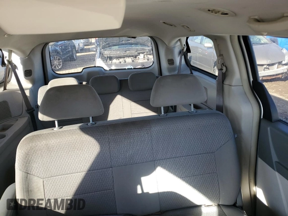 2008 Chrysler Town & Country LX with VIN 2A8HR44H48R781843, listed as a Copart auction lot 83769824 with 215,635 mi miles and Clean Title. Bid and sale history available at carsss.com. Image 10.