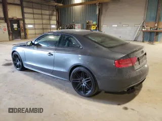 2017 Audi S5 z VIN WAUC4AFRXHA001611, wystawiony jako Copart lot #44521914 z przebiegiem 85 913 mil mil oraz . Historia ofert i sprzedaży dostępna na DreamBid. Obrazek 2.