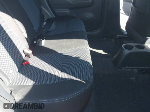 2014 Nissan Note SV with VIN 3N1CE2CP8EL424445, listed as a IAAI auction lot 41739127 with 111,557 mi miles and . Bid and sale history available at DreamBid. Image 8.
