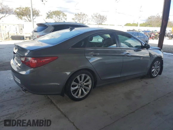 2013 Hyundai Sonata SE with VIN 5NPEC4AC7DH808979, listed as a Copart auction lot 45734105 with 131,908 mi miles and Salvage title. Bid and sale history available at DreamBid. Image 3.