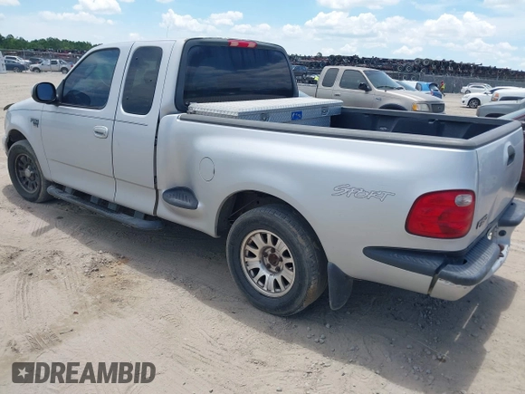 2003 Ford F-150 XL with VIN 1FTRX07W33KB50982, listed as a IAAI auction lot 42599811 with 271,009 mi miles and . Bid and sale history available at DreamBid. Image 3.