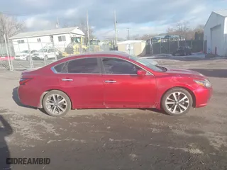 2018 Nissan Altima 2.5 SL with VIN 1N4AL3AP3JC139344, listed as a IAAI auction lot 41284140 with 90,965 mi miles. Bid and sale history available at carsss.com. Image 13.