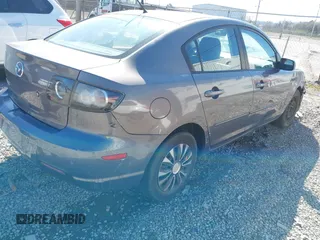 2007 Mazda 3 i Touring z VIN JM1BK12F071693411, wystawiony jako IAAI lot #41819395 z przebiegiem 162 693 mil mil oraz . Historia ofert i sprzedaży dostępna na DreamBid. Obrazek 4.
