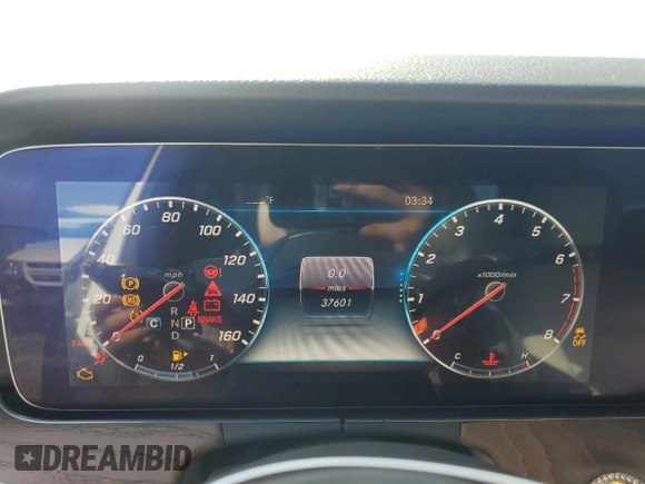 2020 Mercedes-Benz E-Class E 350 with VIN WDDZF8DB6LA701257, listed as a Copart auction lot 43832105 with 37,601 mi miles and Salvage Title. Bid and sale history available at carsss.com. Image 9.