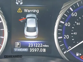 2014 Infiniti Q50 Premium z VIN JN1BV7AR3EM697330, wystawiony jako IAAI lot #42536087 z przebiegiem 231 222 mil mil oraz . Historia ofert i sprzedaży dostępna na DreamBid. Obrazek 15.