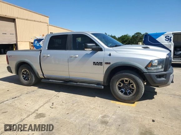 2017 Ram 1500 Rebel z VIN 1C6RR7YT4HS531035, wystawiony jako Copart lot #57652345 z przebiegiem 130 013 mil mil oraz Czysty tytuł • Clean title. Historia ofert i sprzedaży dostępna na DreamBid. Obrazek 4.