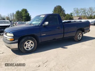 2002 Chevrolet Silverado 1500 with VIN 1GCEC14W92Z269064, listed as a Copart auction lot 52359385 with Not Provided miles and Clean Title. Bid and sale history available at carsss.com. Image 1.