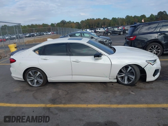 2021 Acura TLX w/Advance Package with VIN 19UUB5F60MA003776, listed as a IAAI auction lot 40692832 with 35,045 mi miles. Bid and sale history available at carsss.com. Image 13.