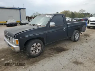 1996 Nissan Frontier XE z VIN 1N6SD11S5TC371139, wystawiony jako Copart lot #50592345 z przebiegiem 314 569 mil mil oraz Czysty tytuł • Clean title. Historia ofert i sprzedaży dostępna na DreamBid. Obrazek 1.